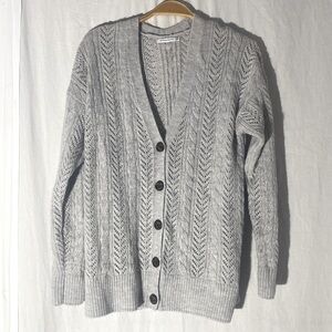 NEW- OVERSIZED STACCATO V-NECK CARDIGAN BUTTON SWEATER